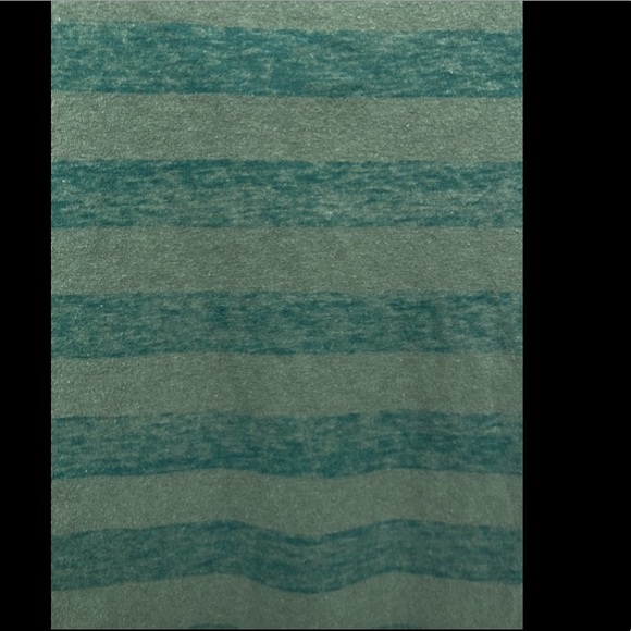 On The Byas Green Striped Pocket T-shirt - Picture 3 of 4